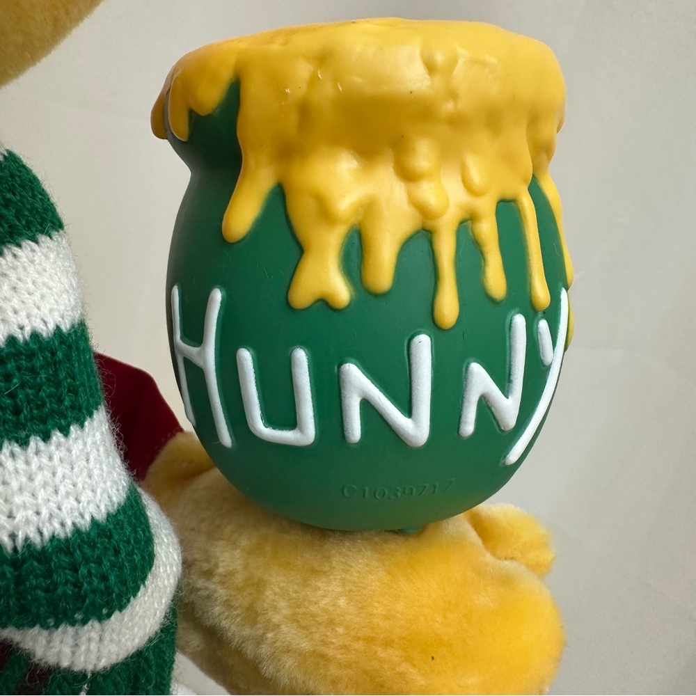 Winnie the Pooh Christmas Plush with Scarf and Honey Pot Collector Animated - Picture 6 of 16